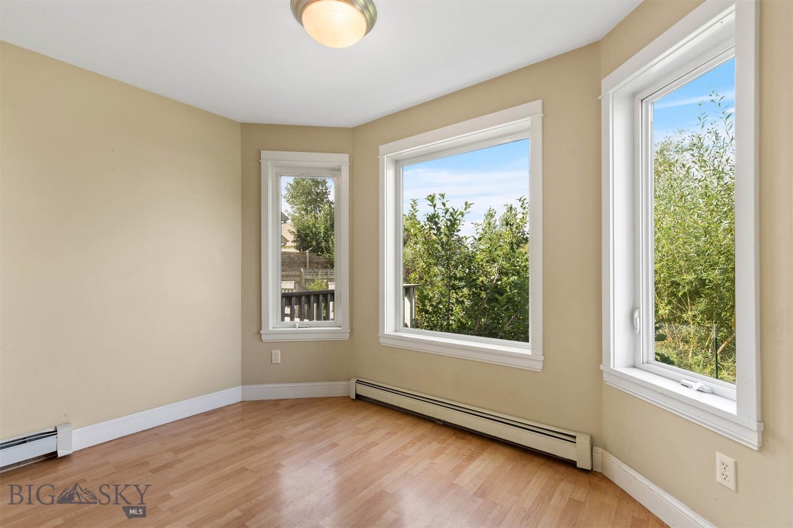 515 N 23rd Avenue Property Photo 16