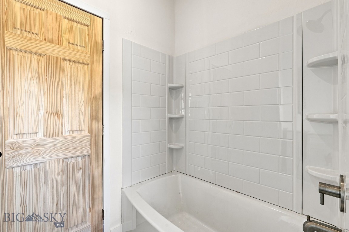 3 E Waco Lane Property Photo 27