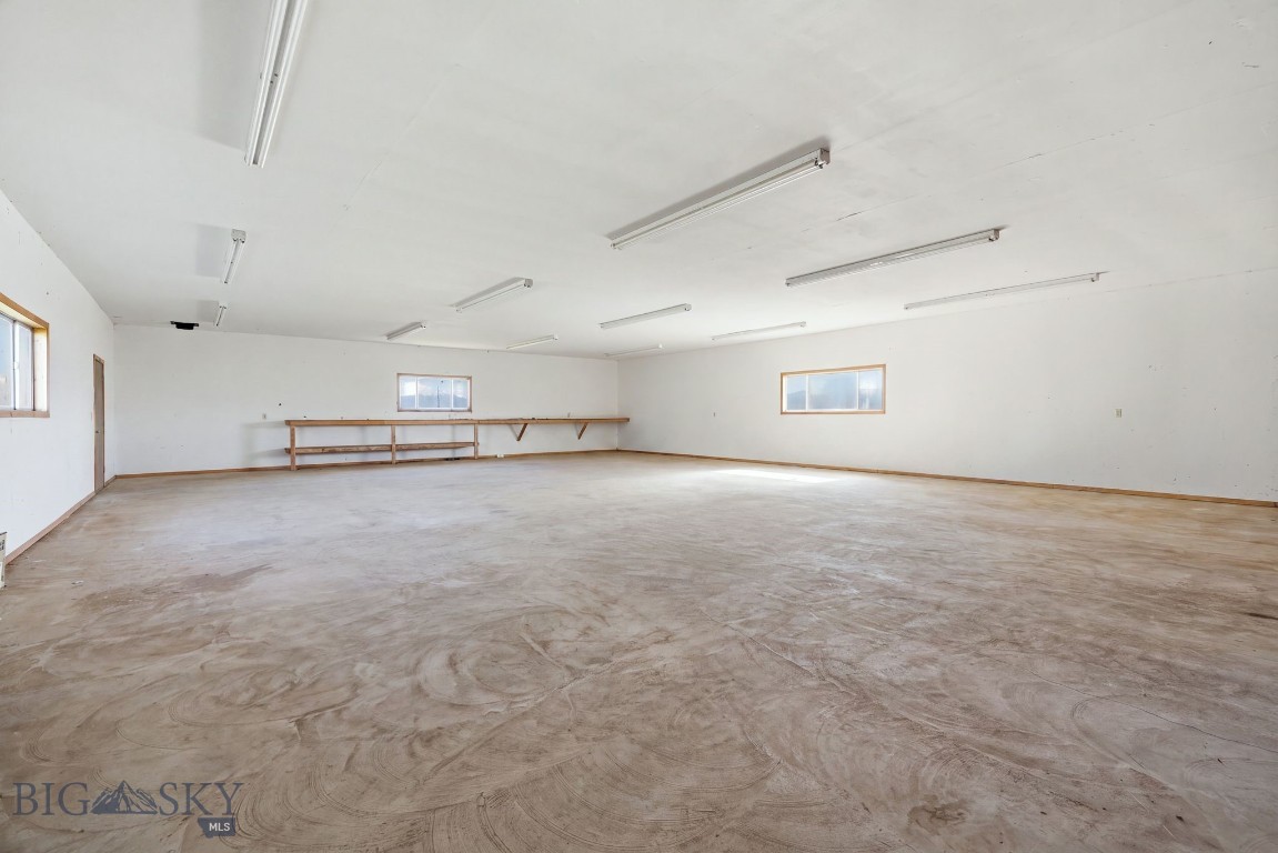 3 E Waco Lane Property Photo 37