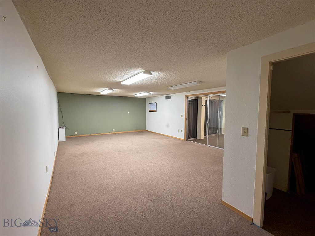 24 S Willson Avenue 01 Property Photo 8