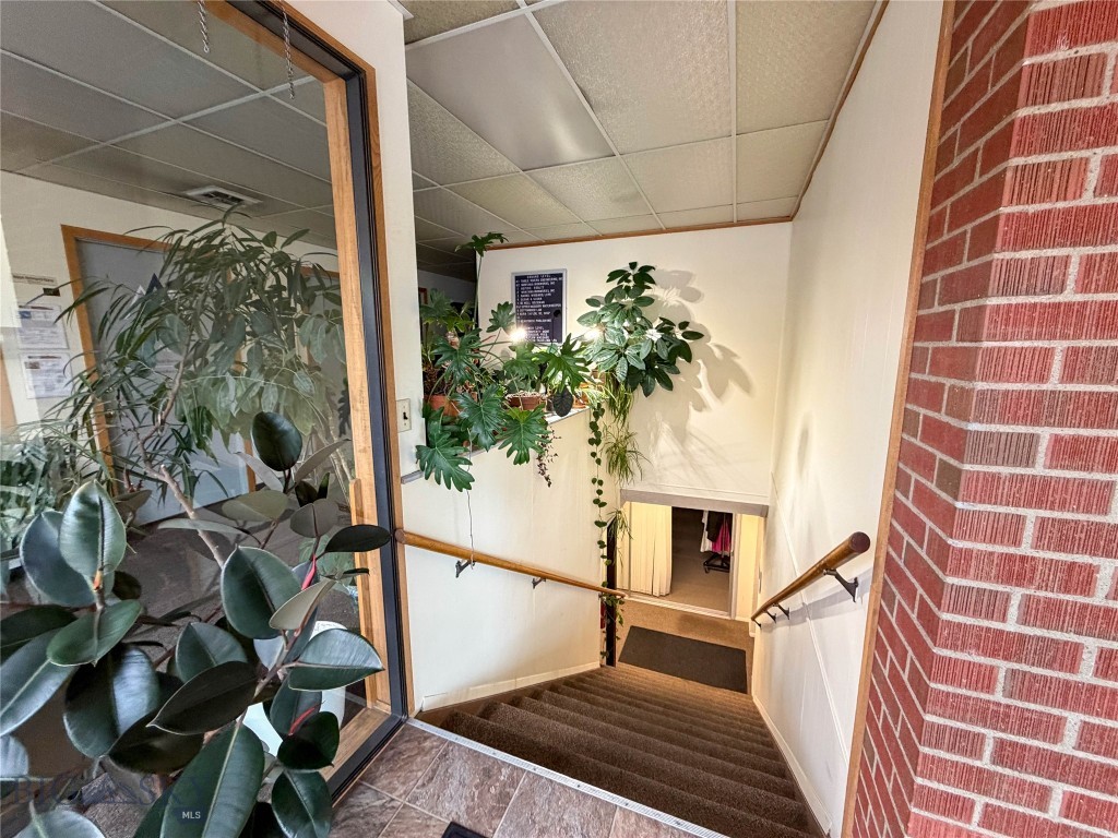 24 S Willson Avenue 01 Property Photo 11