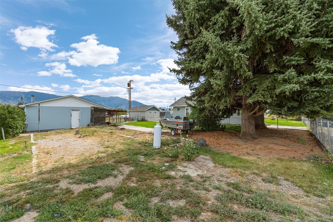 2550 Parrot Property Photo 22