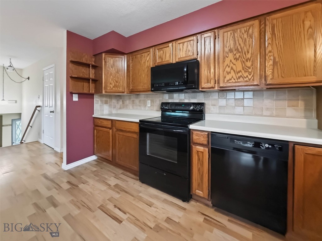 906 Nevada Property Photo 5