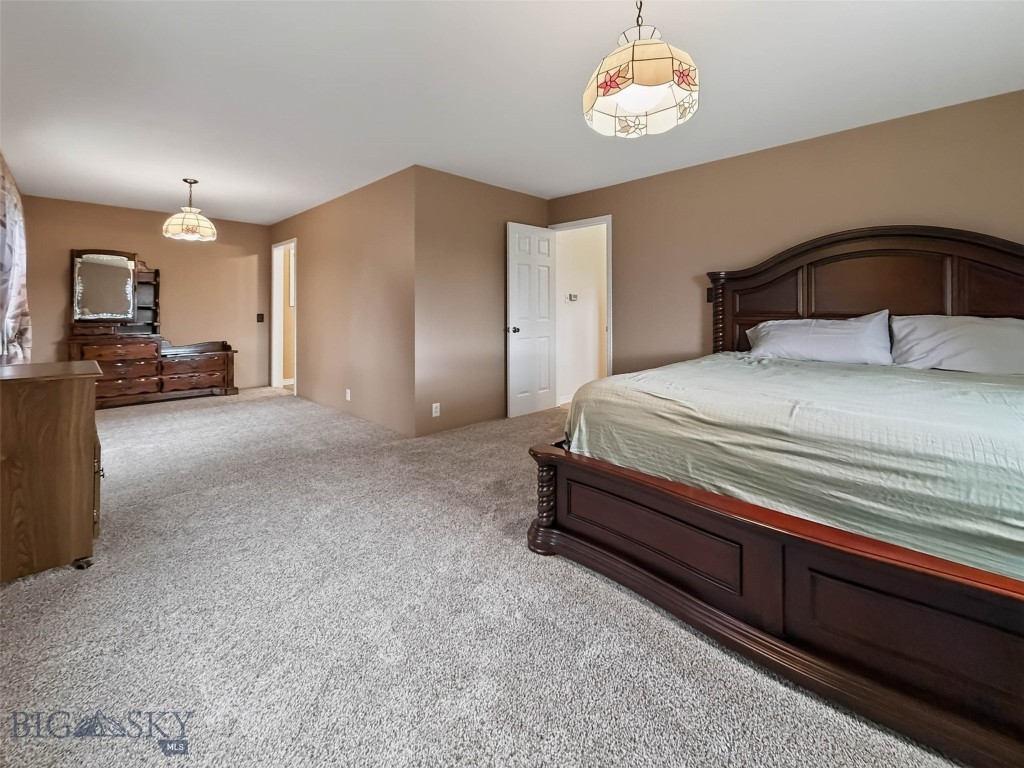 906 Nevada Property Photo 13