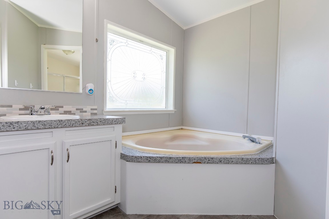 160 Pache Road Property Photo 26