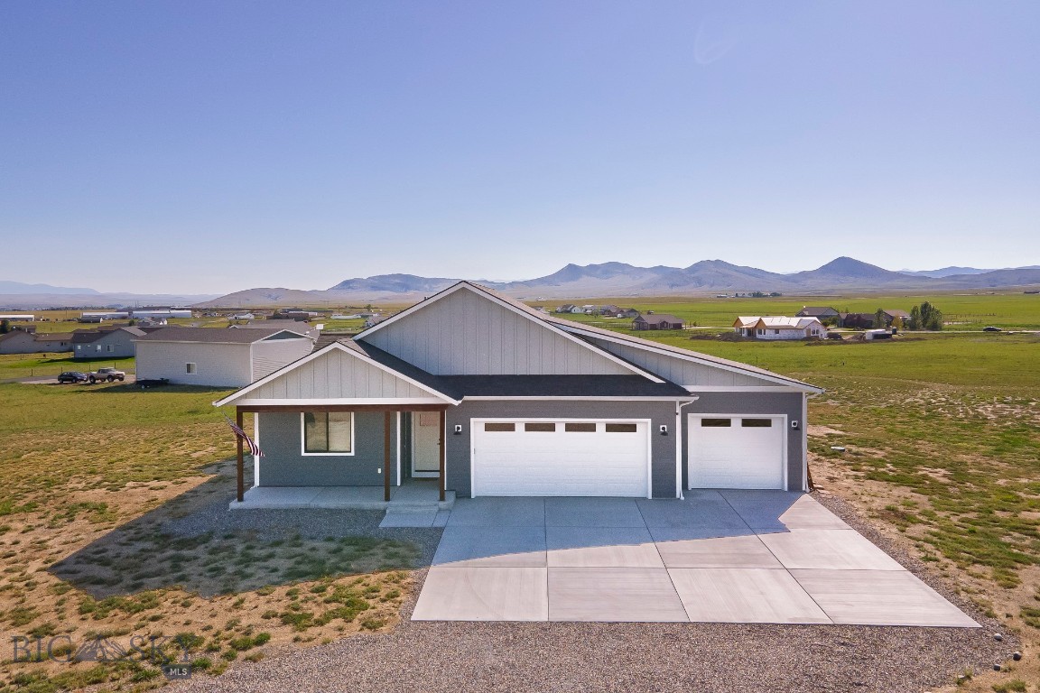 152 Wheatland Meadows Drive Property Photo 1