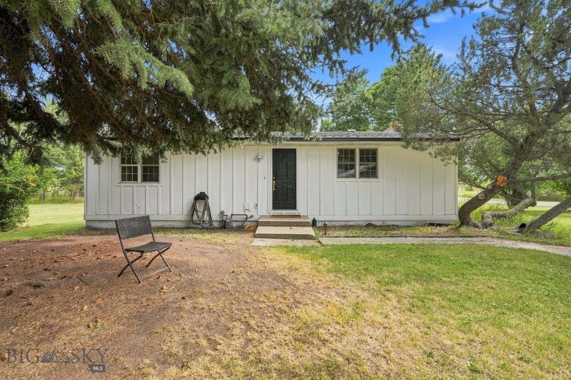 1041 Nelson Road Property Photo 32
