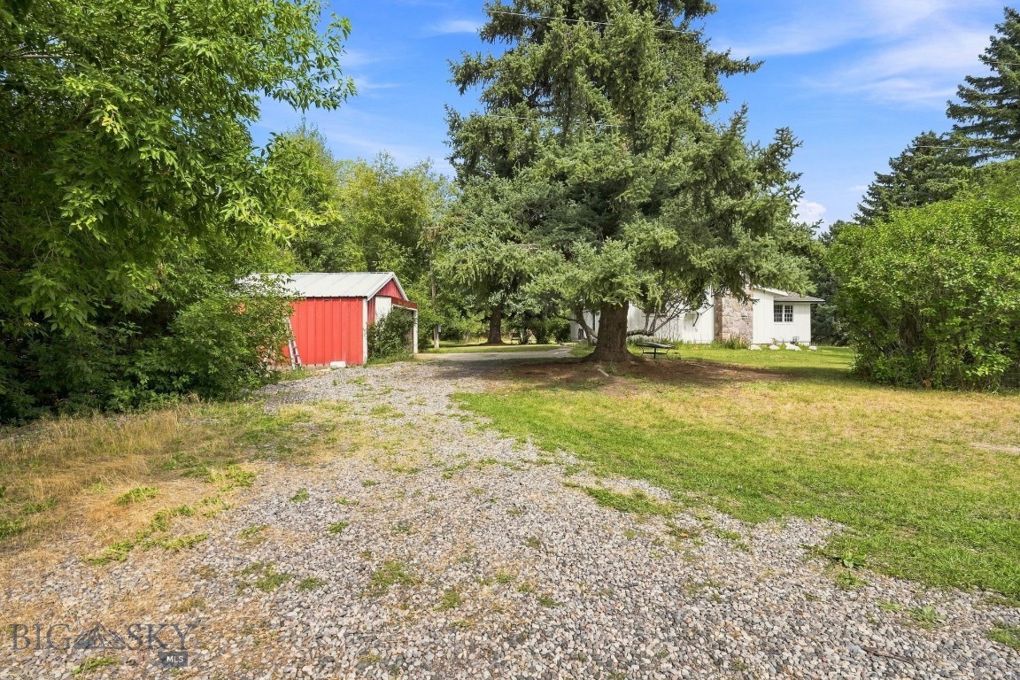 1041 Nelson Road Property Photo 37