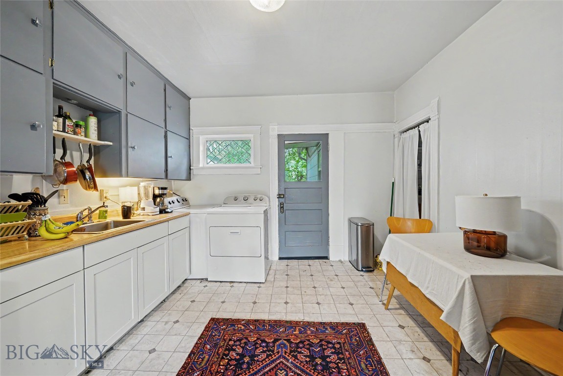 213 S 3rd Avenue Property Photo 13