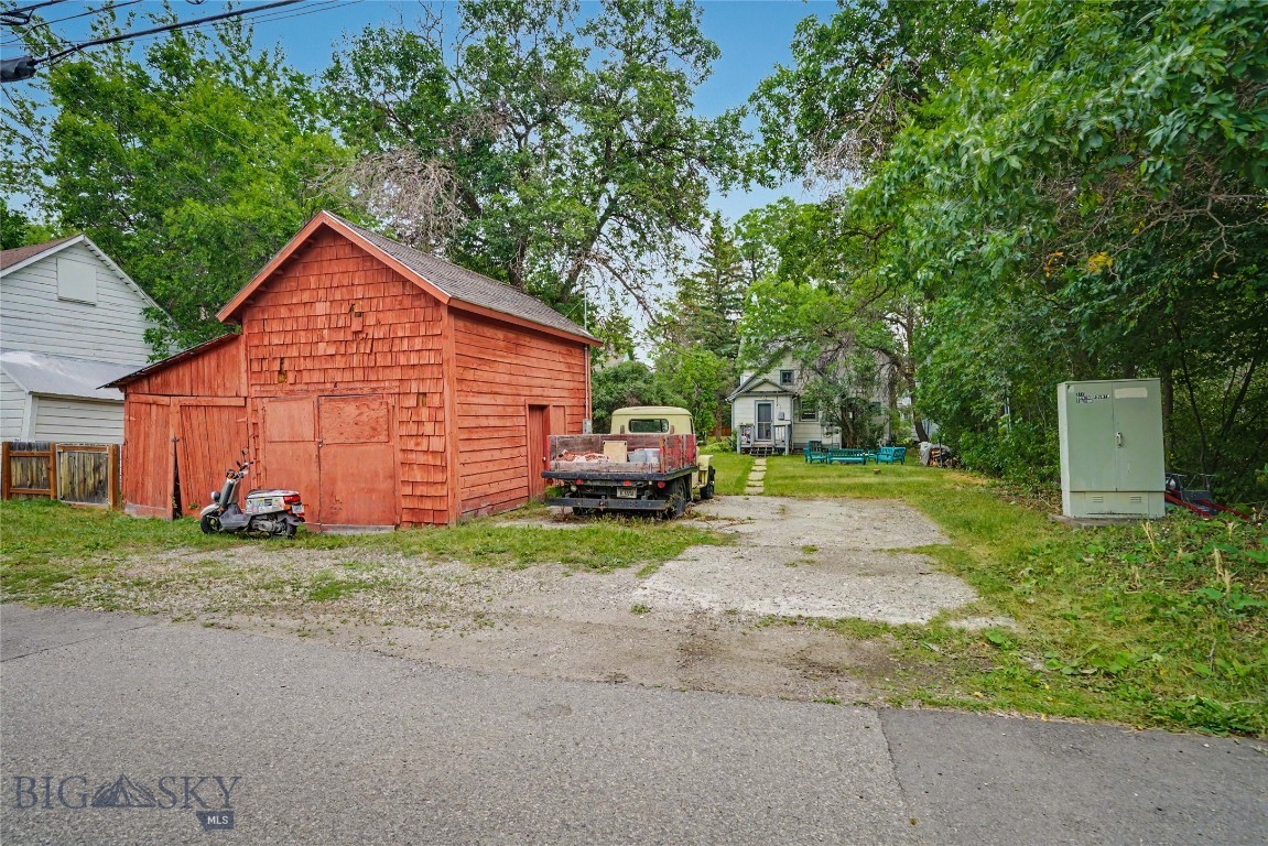 213 S 3rd Avenue Property Photo 48