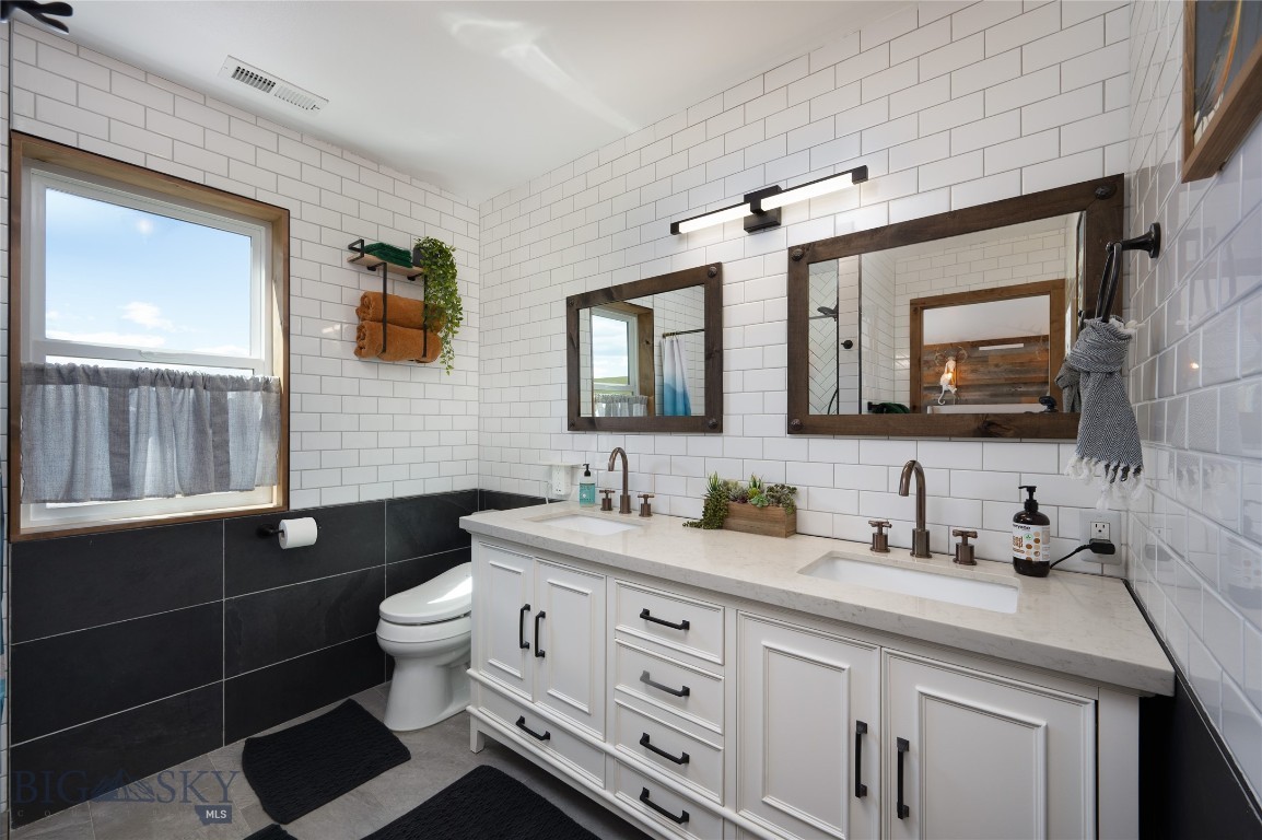 12424 Camp Creek Road Property Photo 13