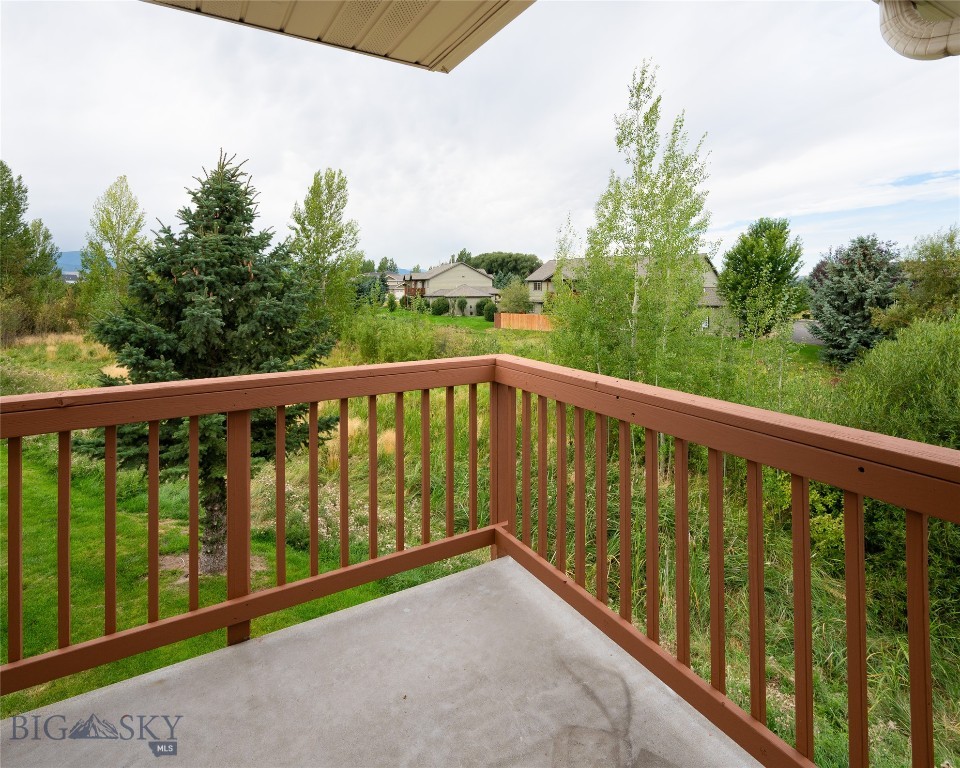 877 Forestglen Drive 5h Property Photo 21