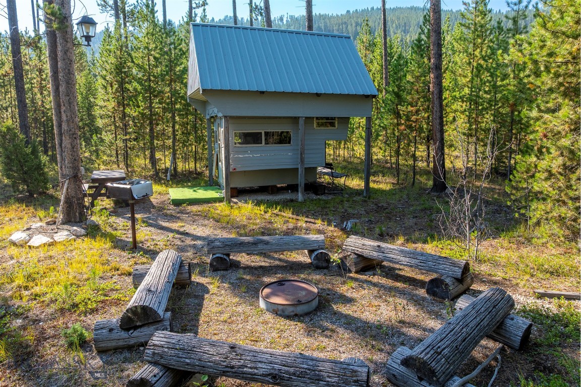 105 Yankee Flats Property Photo 7
