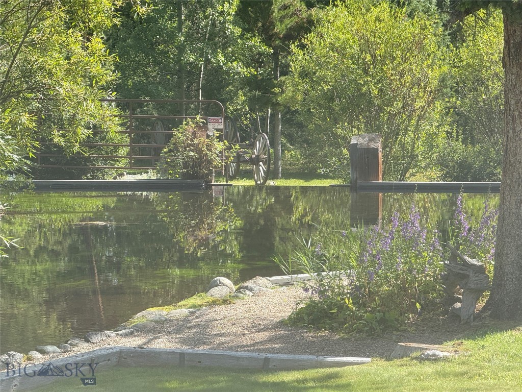 105 Yankee Flats Property Photo 48
