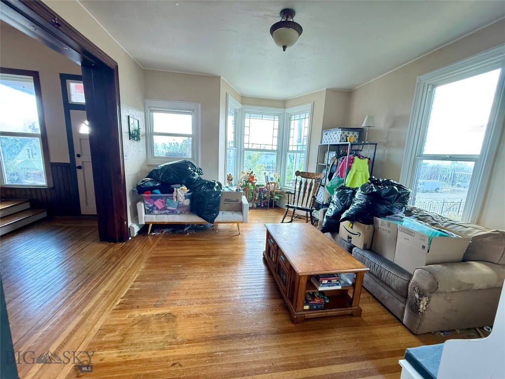 309 W Granite Street Property Photo 6