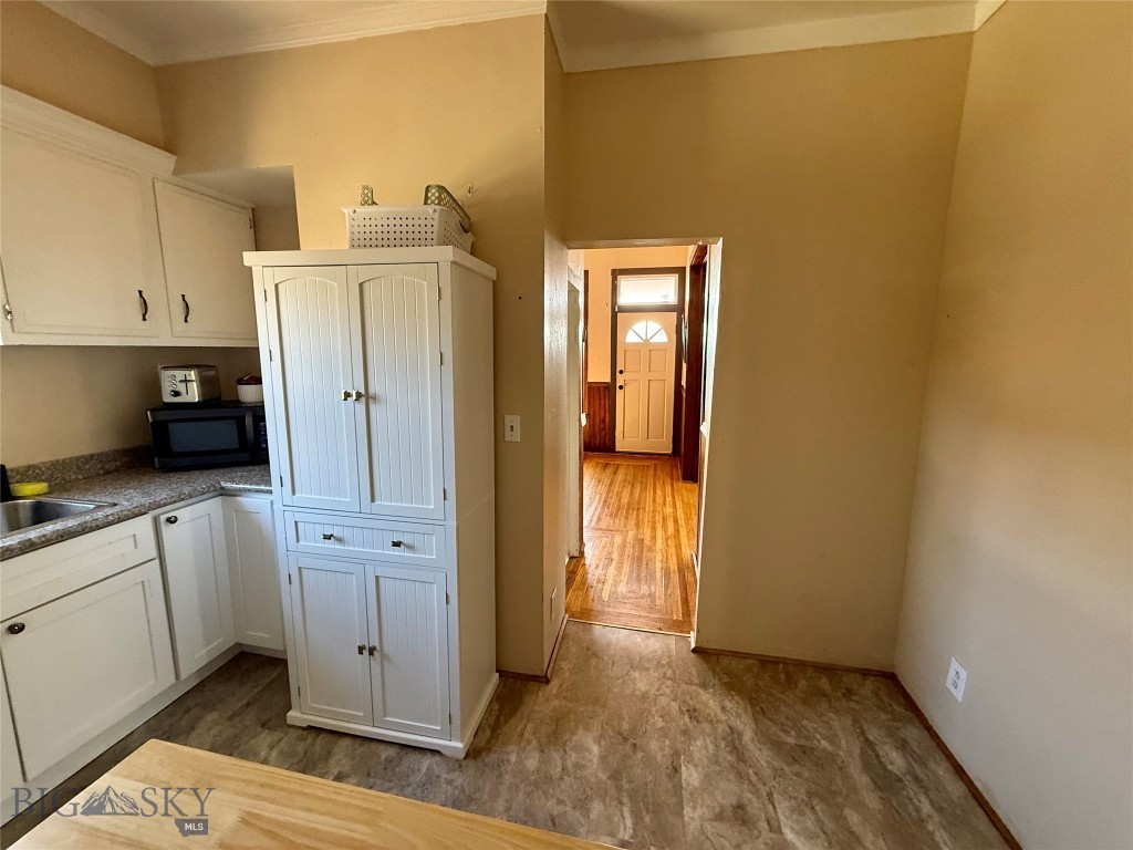309 W Granite Street Property Photo 15