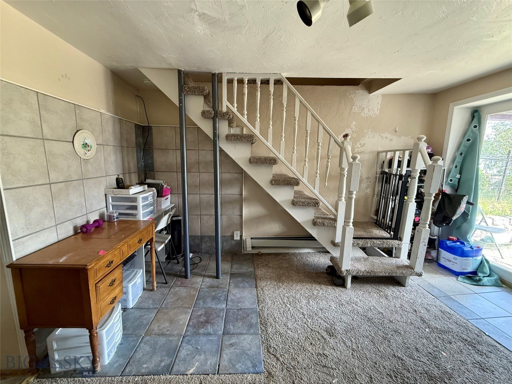 309 W Granite Street Property Photo 38