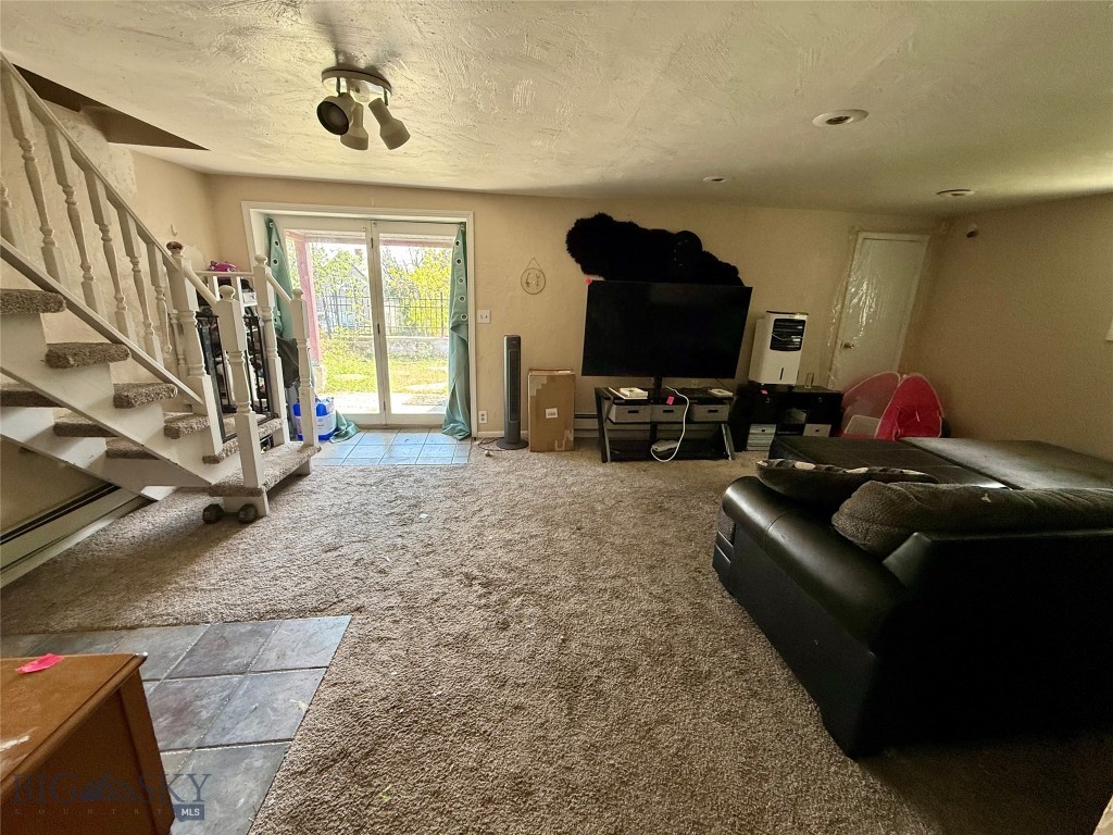 309 W Granite Street Property Photo 41