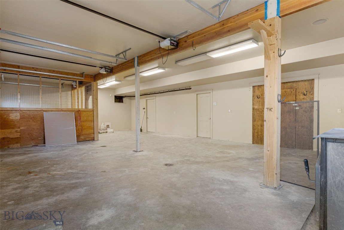 7802 Us Highway 93 S Property Photo 41