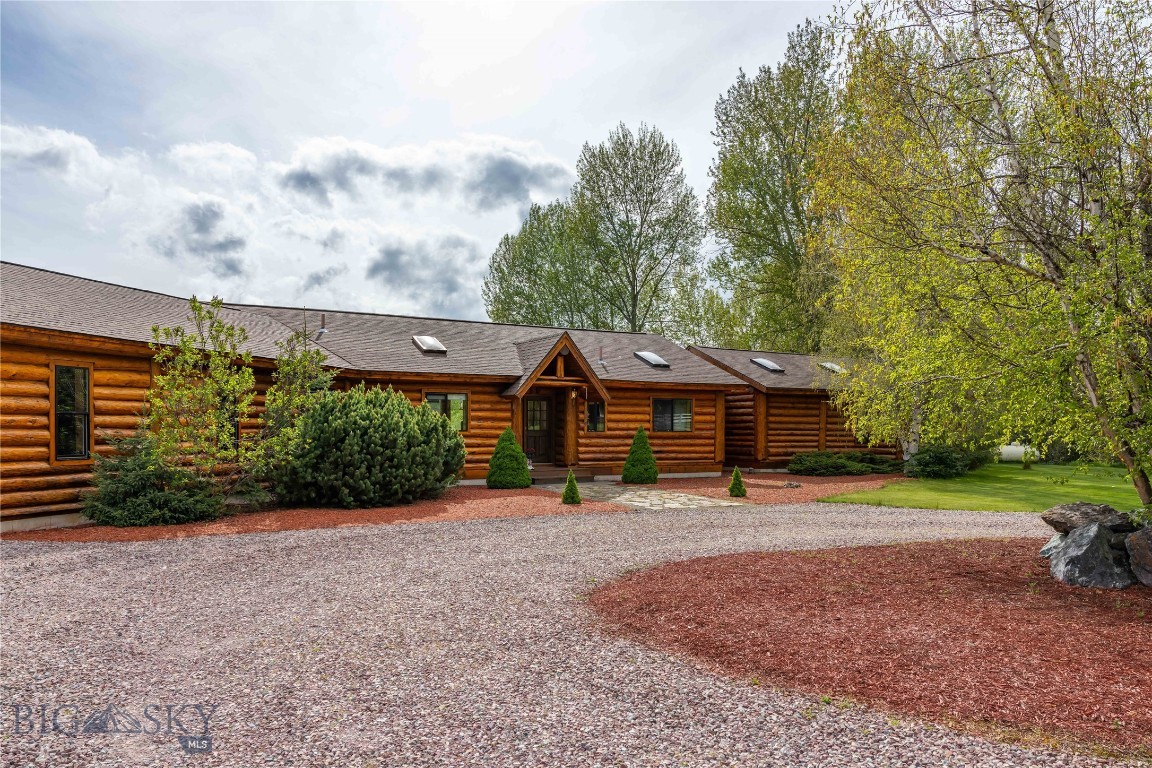 7287 Highway 83 Property Photo 11