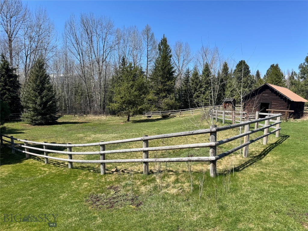 7287 Highway 83 Property Photo 68