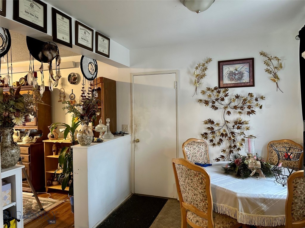 835 16th Street Property Photo 8