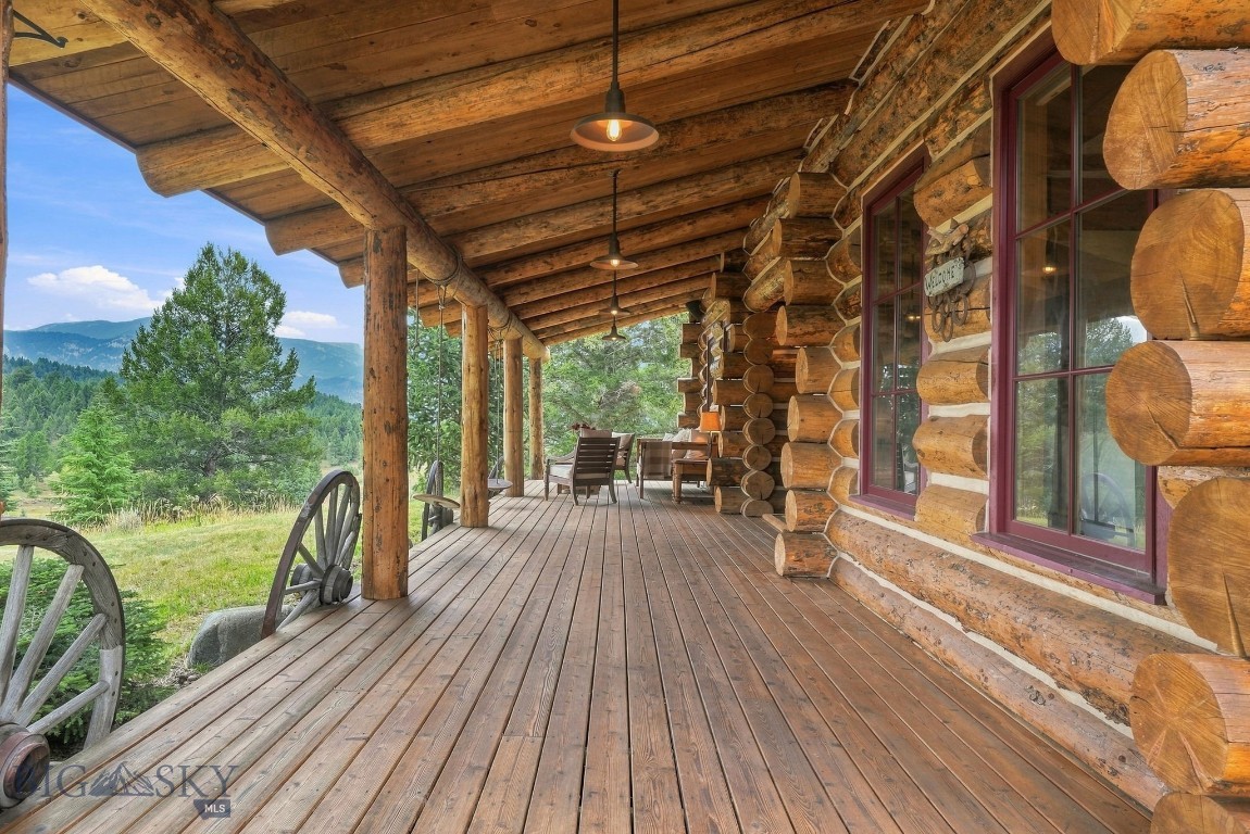 850 Fortress Road Property Photo 4
