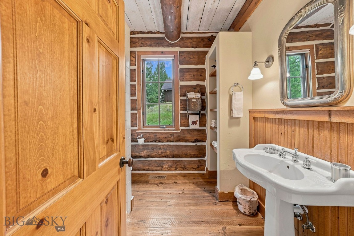 850 Fortress Road Property Photo 30