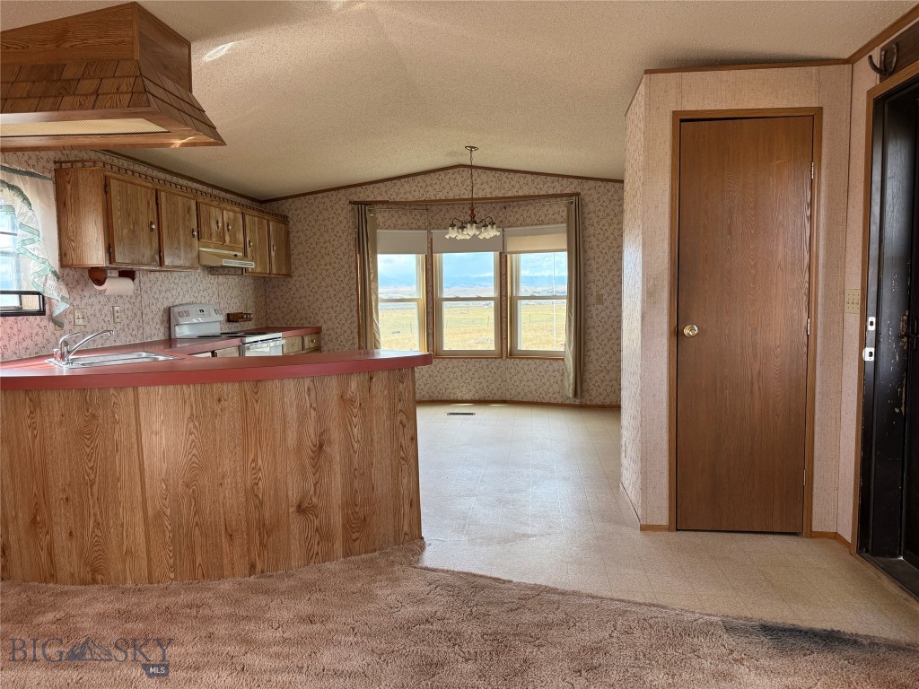 98 Spannering Road Property Photo 5