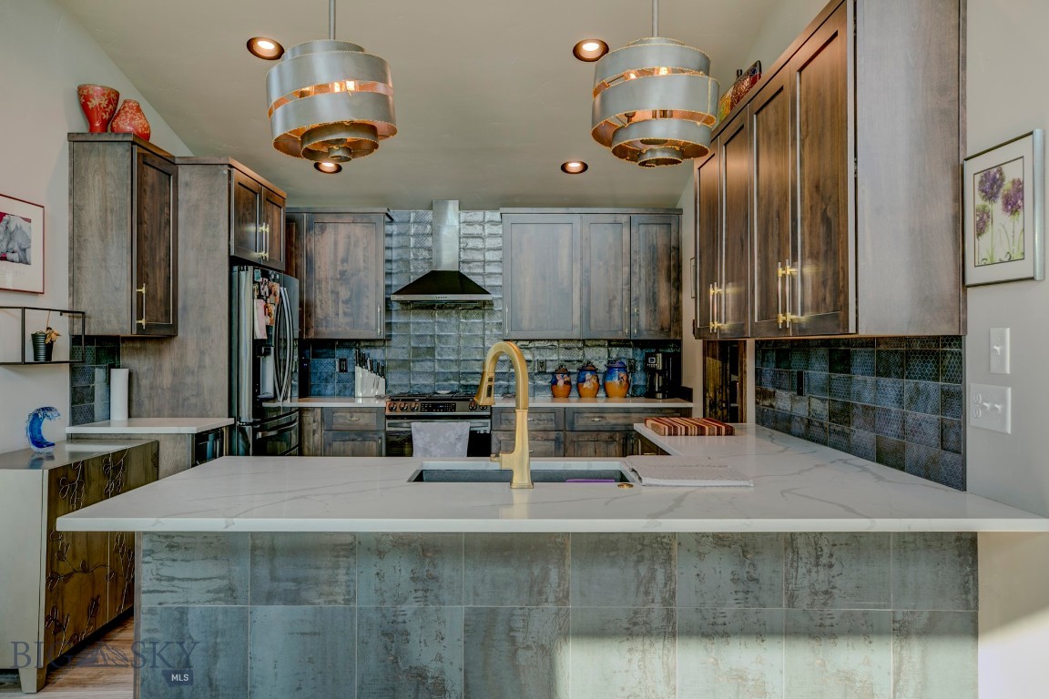 407 Short Street Property Photo 18