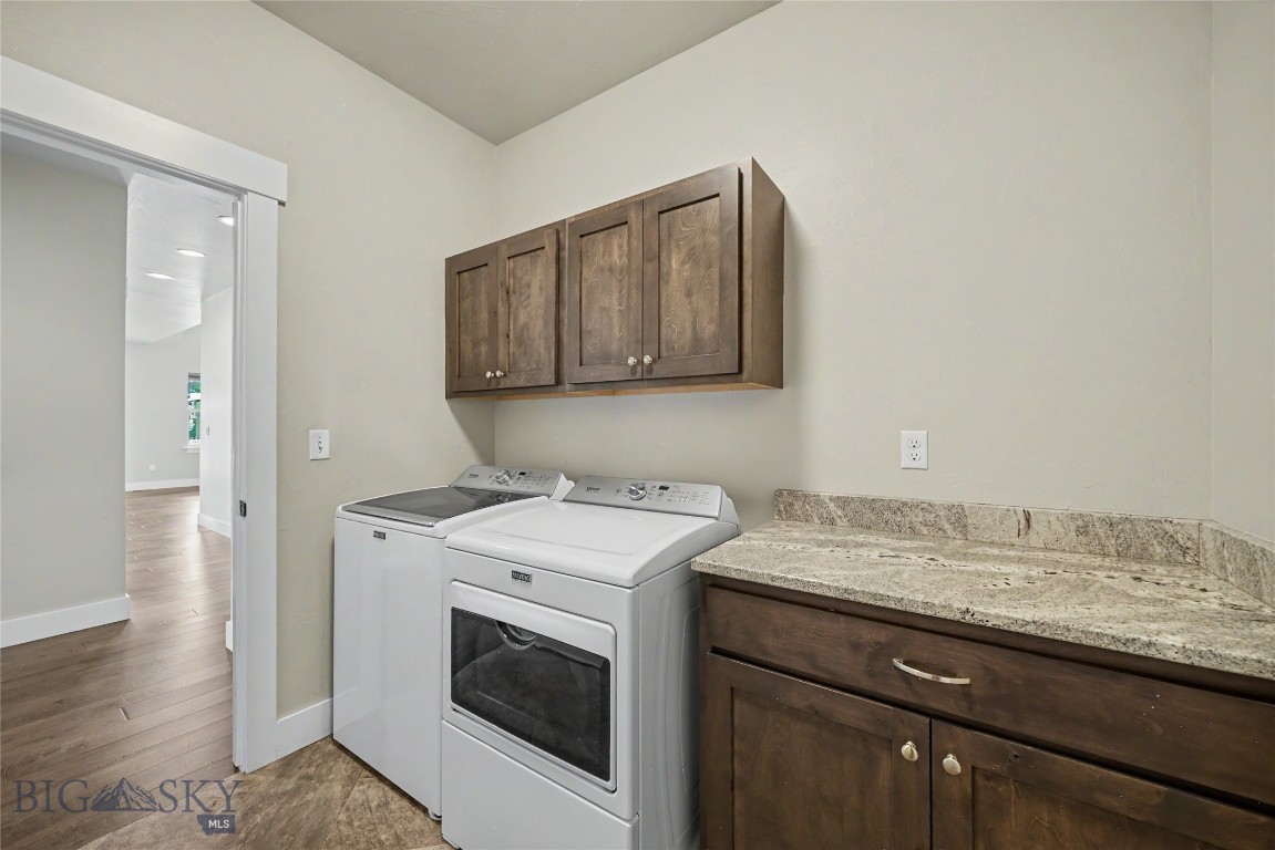 3367 S 21st Avenue Property Photo 27