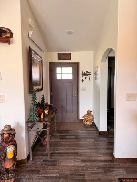 5 Fraker Loop Property Photo 4
