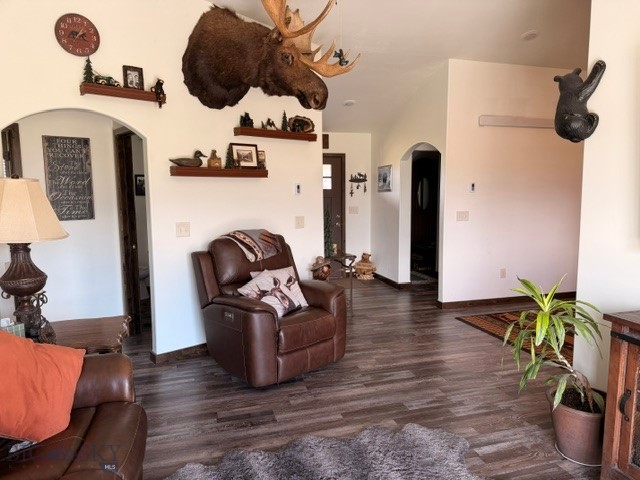 5 Fraker Loop Property Photo 21
