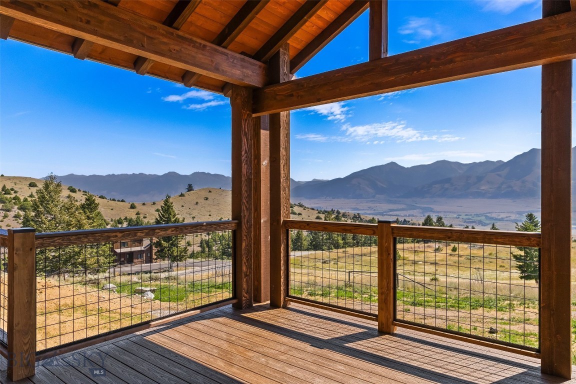 19 Sagittarius Skyway Property Photo 9