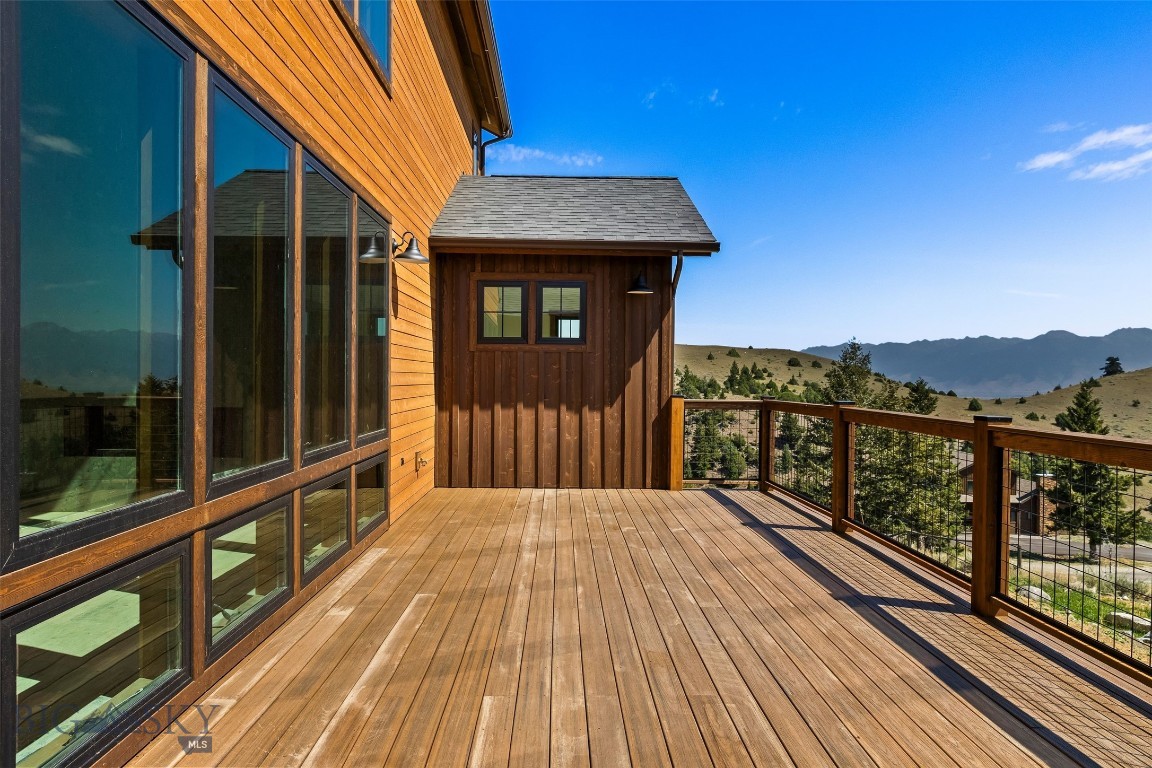 19 Sagittarius Skyway Property Photo 12