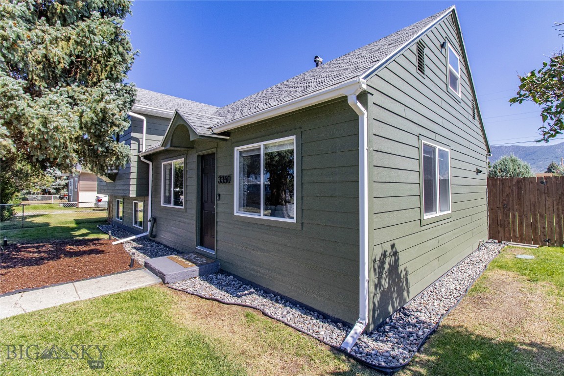 3350 Kennedy Avenue Property Photo 1
