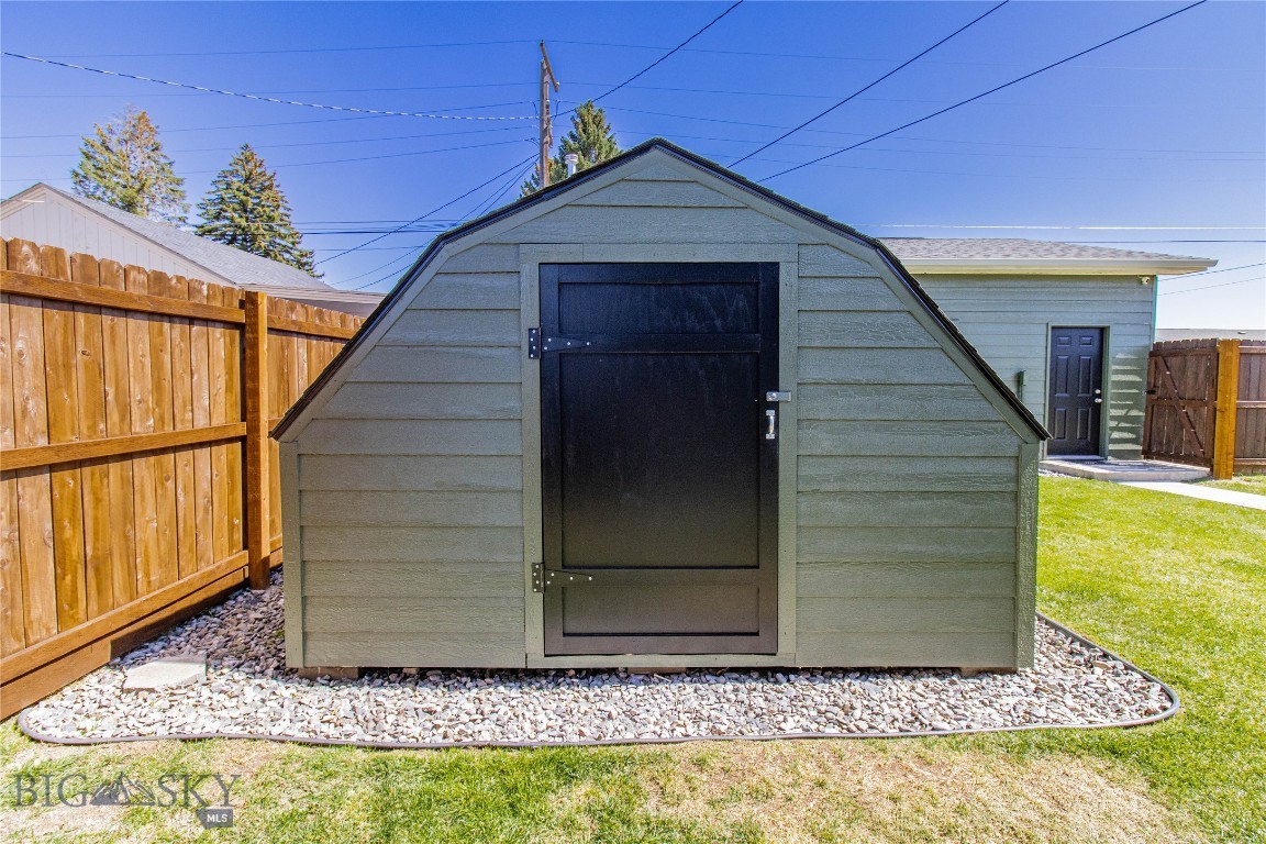 3350 Kennedy Avenue Property Photo 6