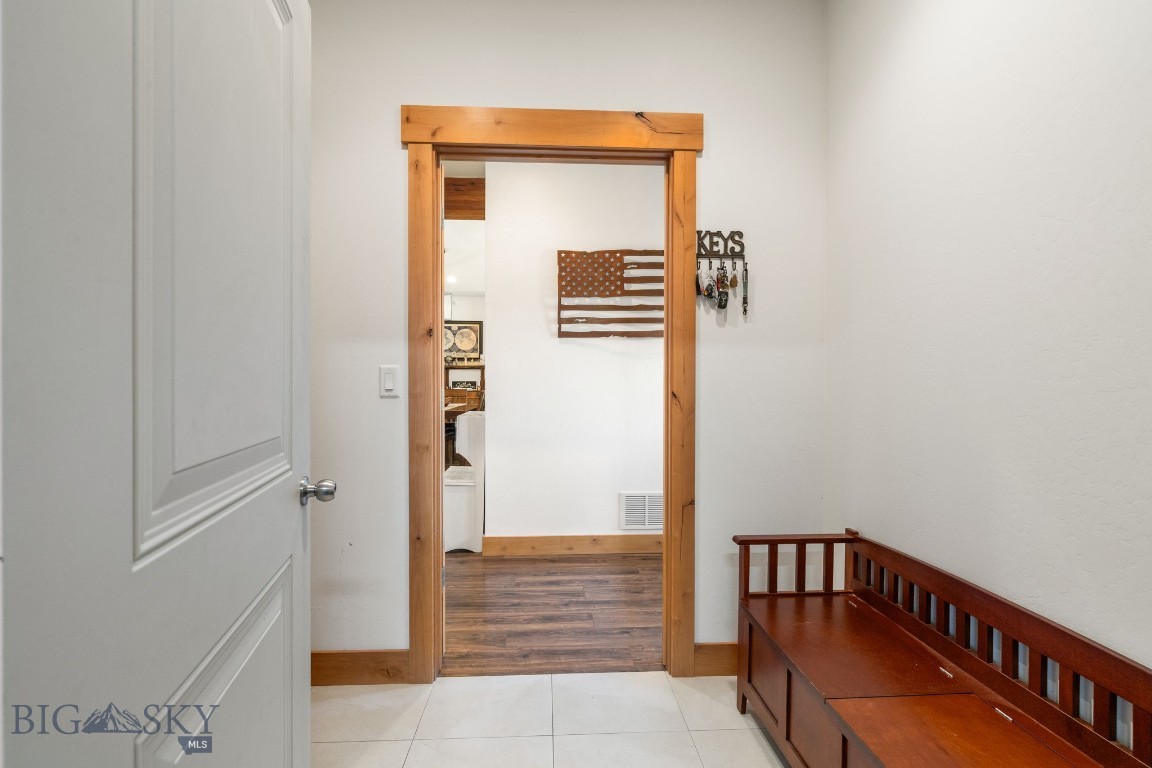 1500 Rainbow Road Property Photo 9