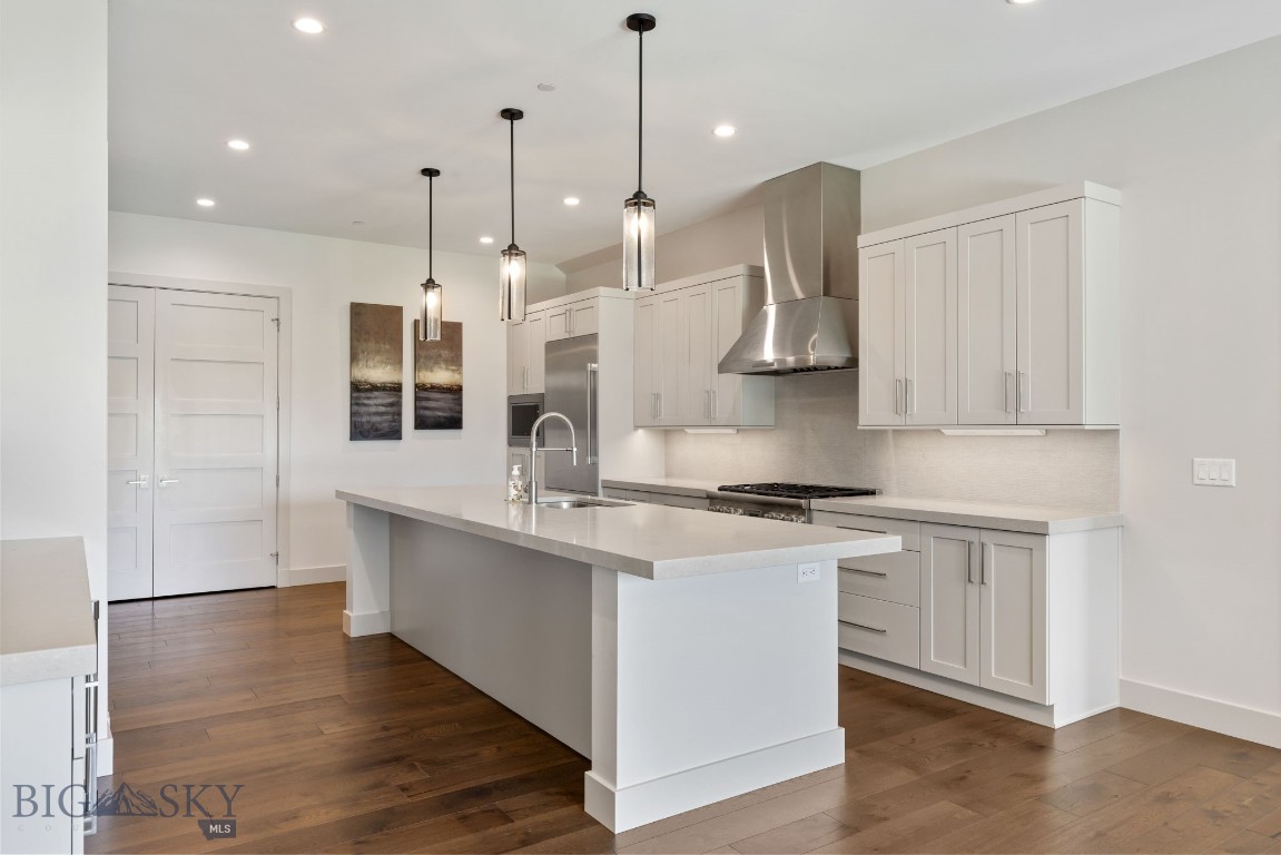 89 Balmoral Trail B Property Photo 8