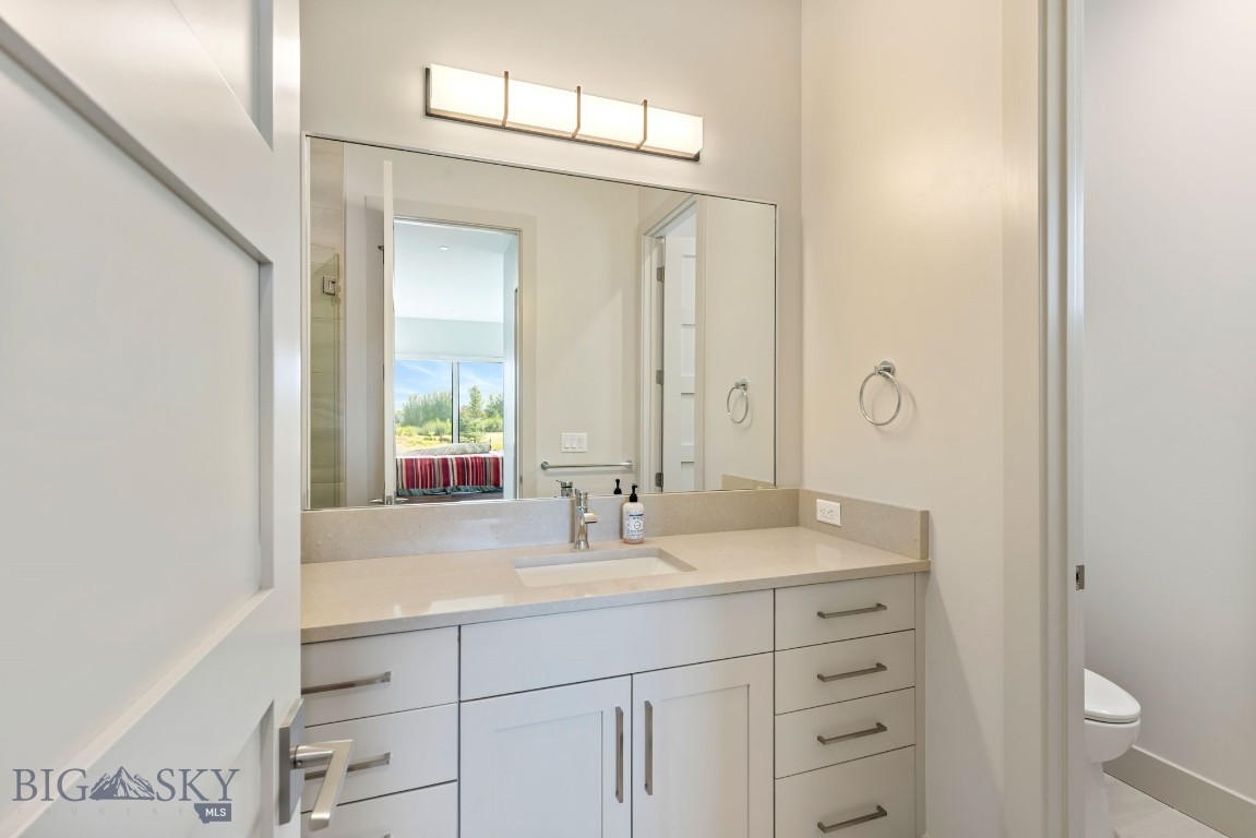 89 Balmoral Trail B Property Photo 20