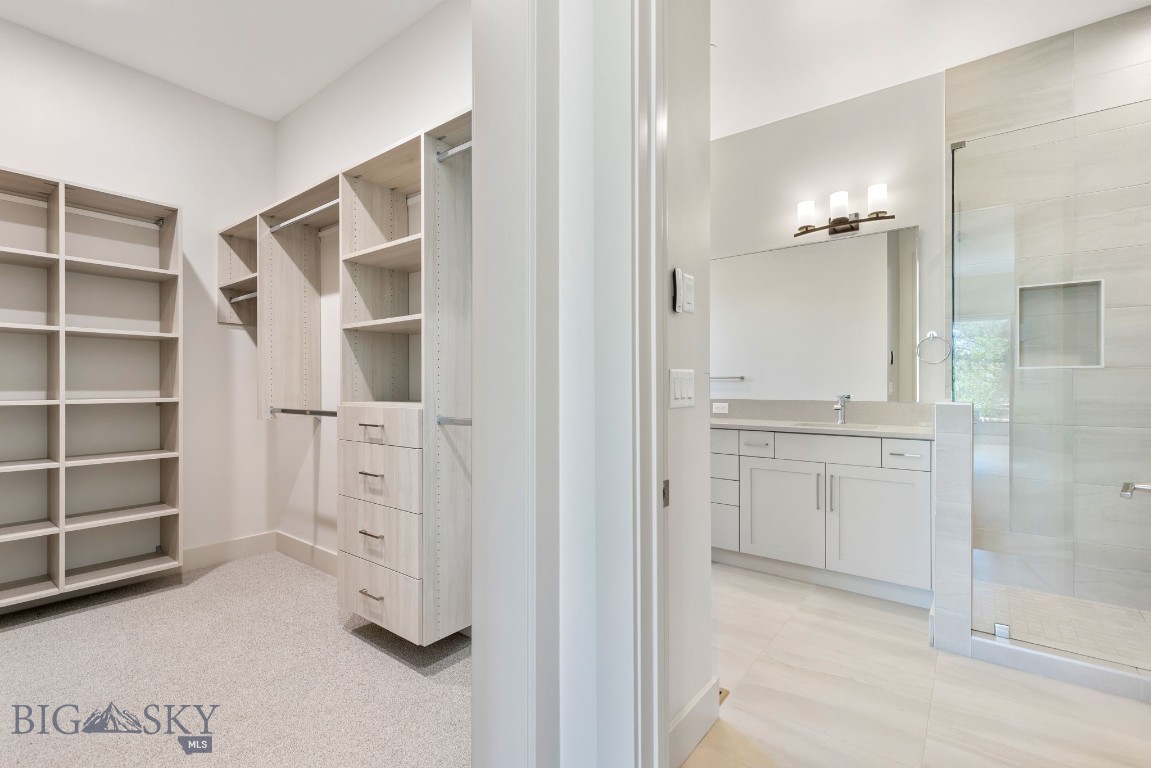 89 Balmoral Trail B Property Photo 24