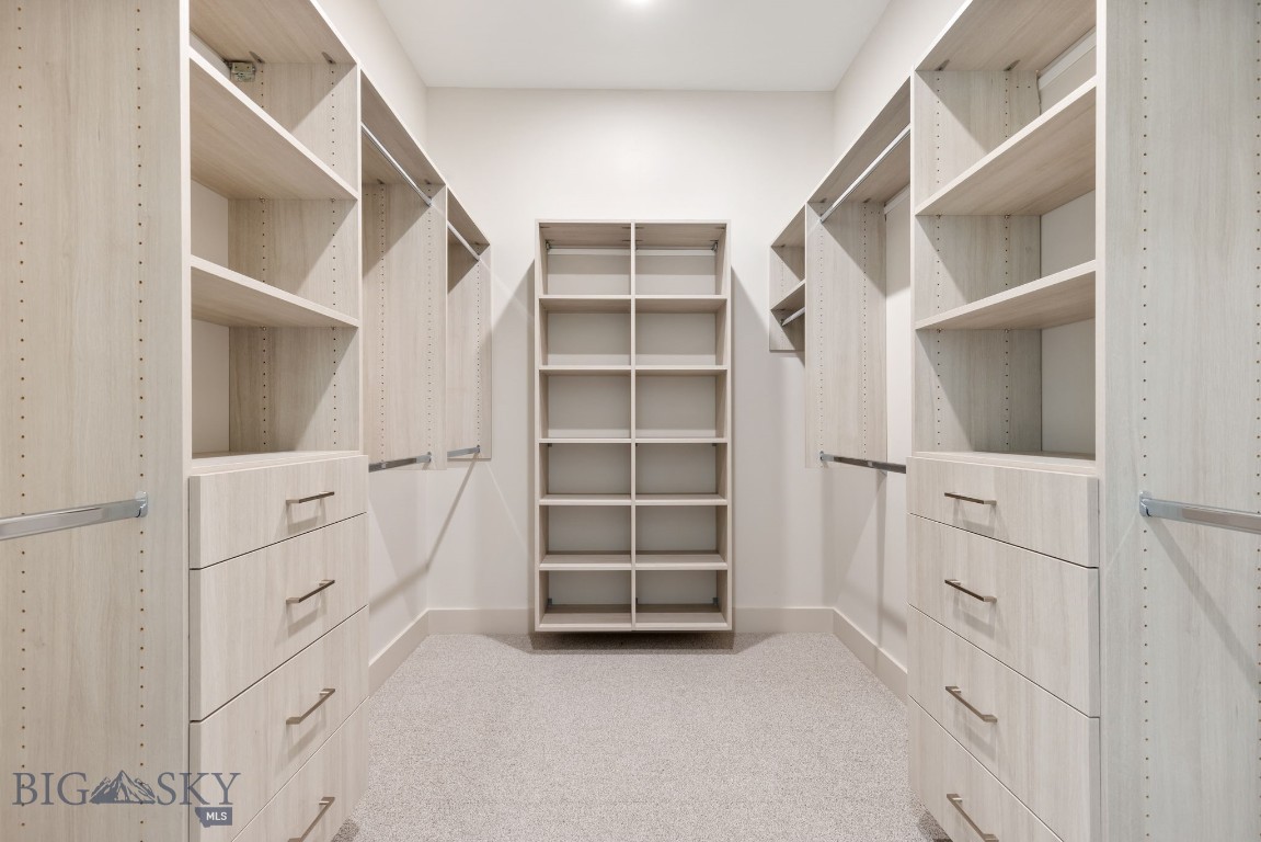 89 Balmoral Trail B Property Photo 29