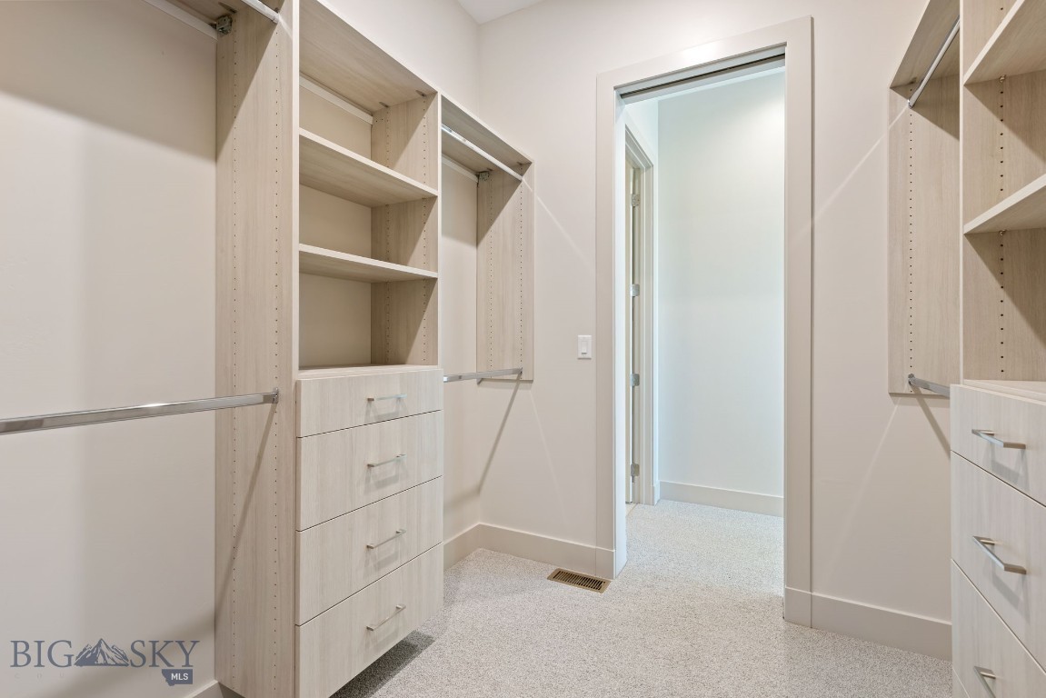 89 Balmoral Trail B Property Photo 30
