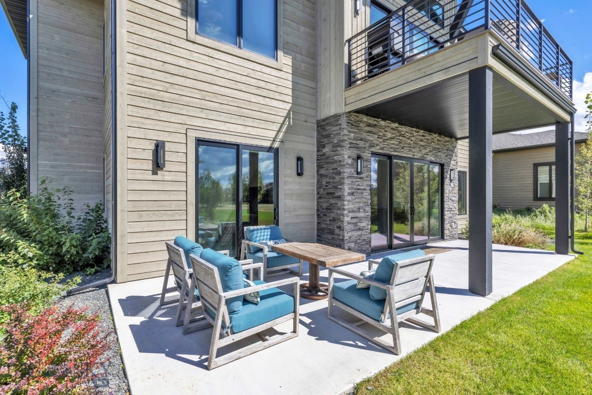 89 Balmoral Trail B Property Photo 45