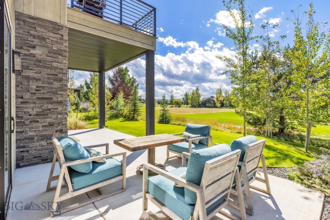 89 Balmoral Trail B Property Photo 46