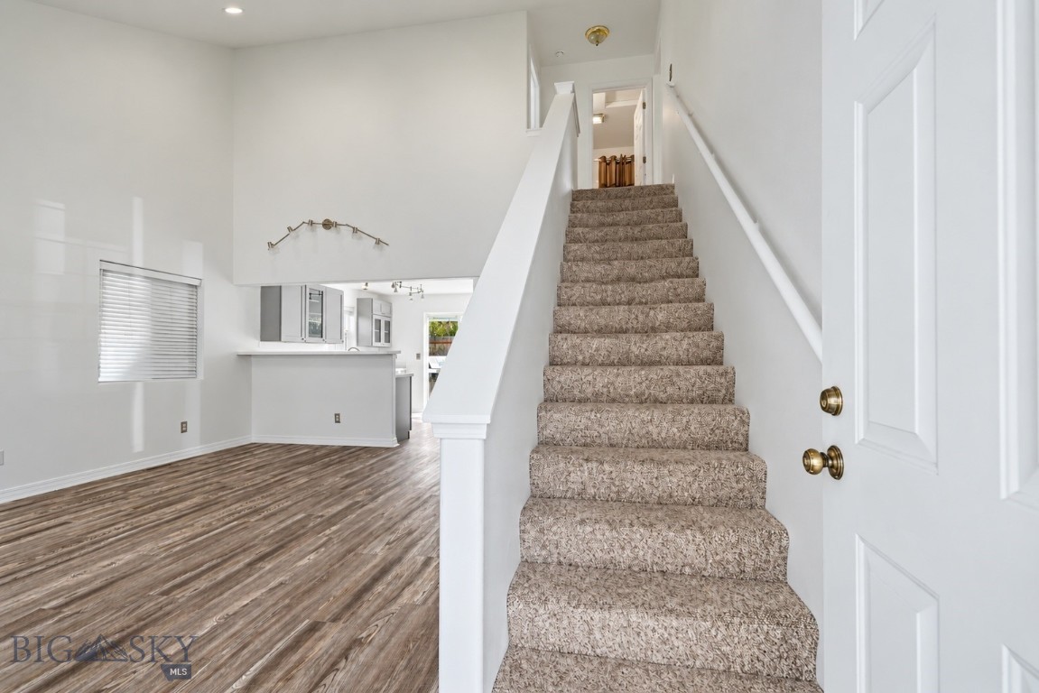 3602 Laredo Drive Property Photo 3