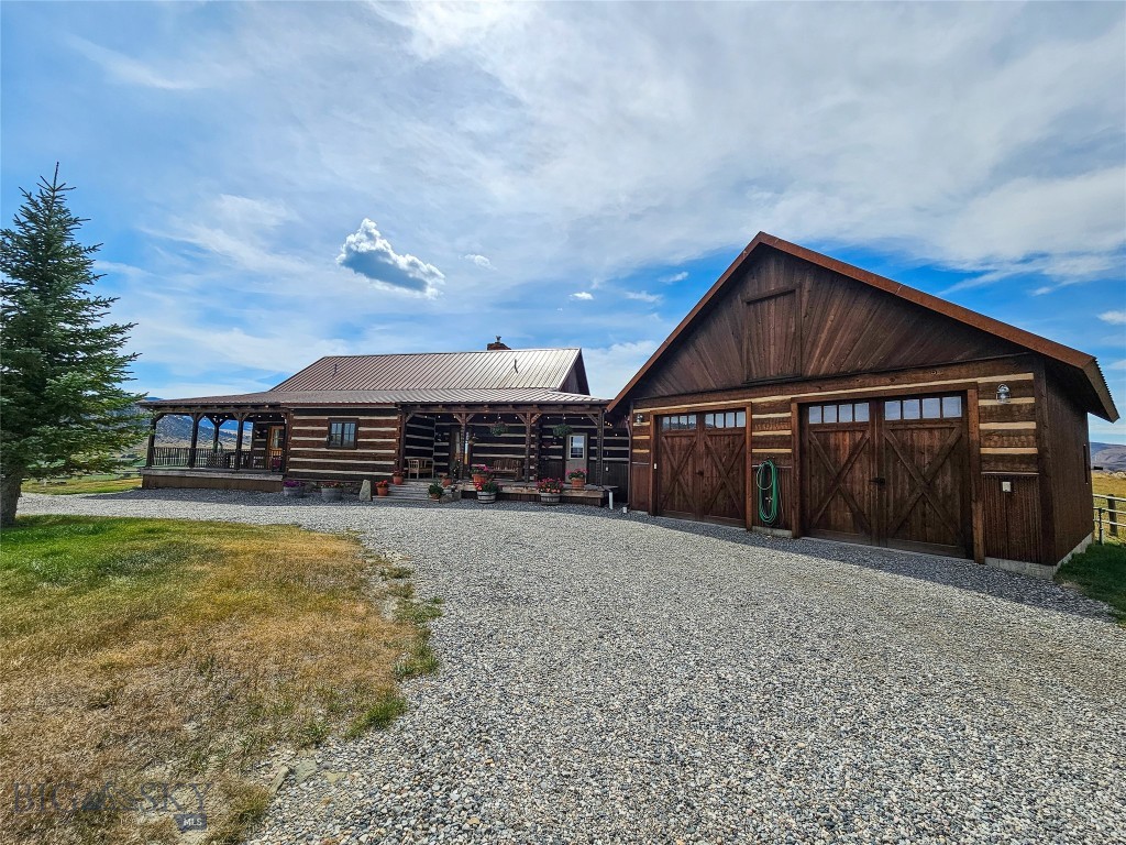 1888 Boulder Road Property Photo 1
