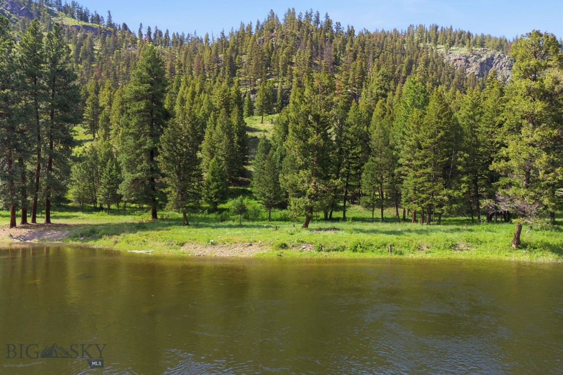 1225 Big Waters Ranch Property Photo 10