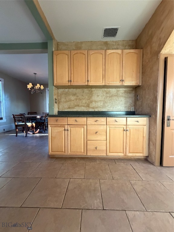 5 2nd Street W Property Photo 9