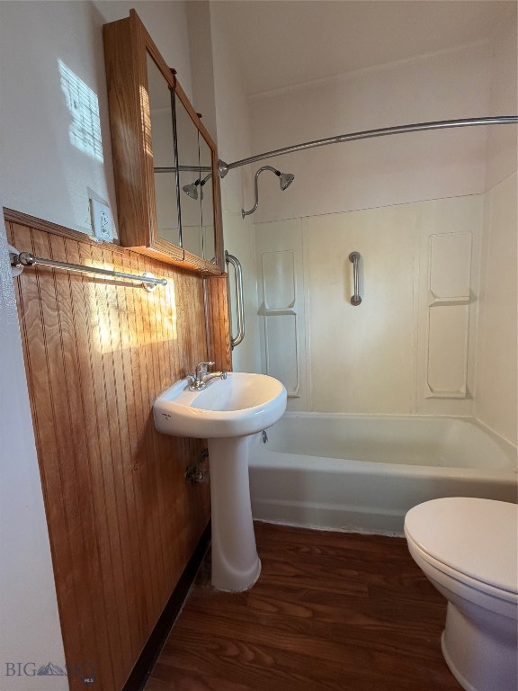 5 2nd Street W Property Photo 20